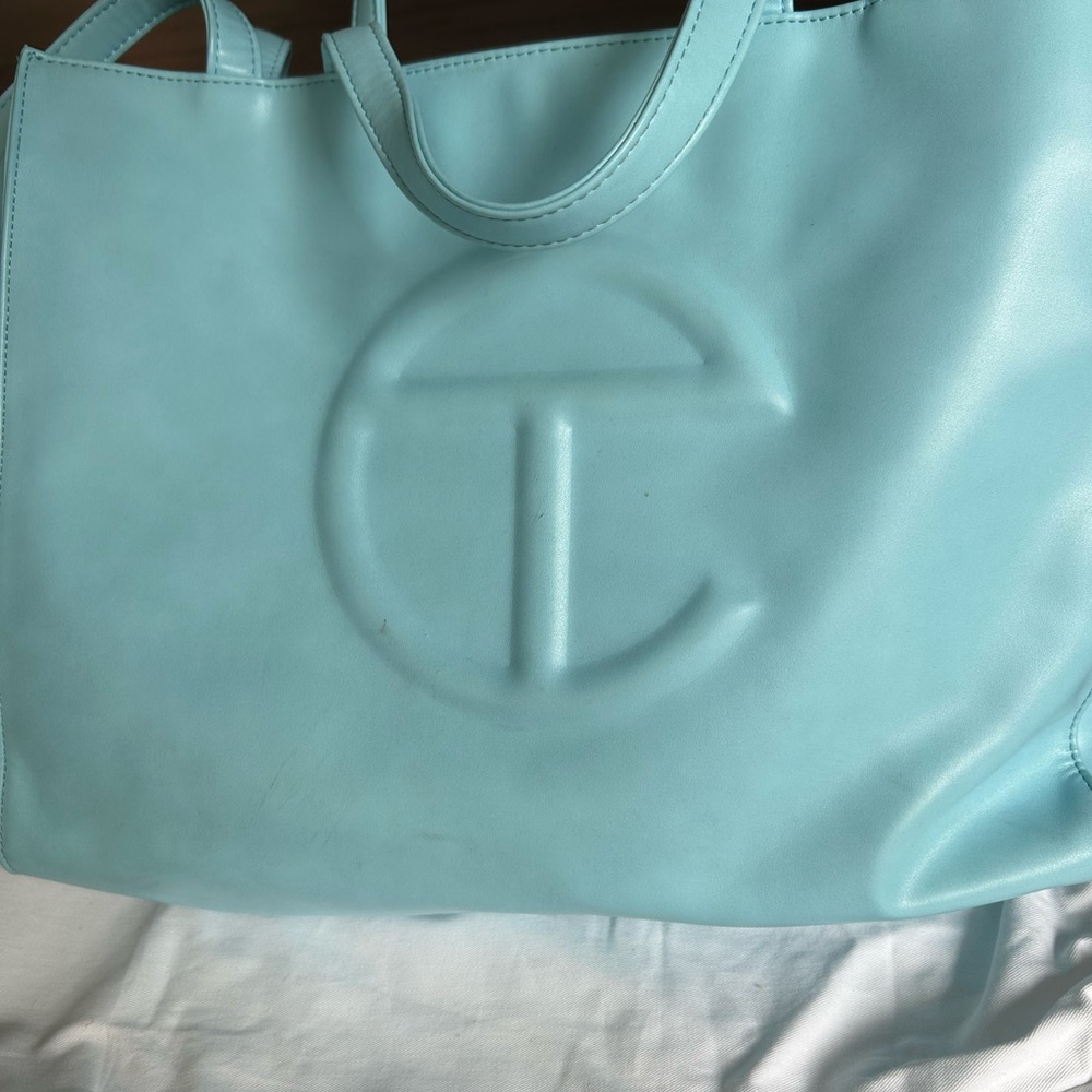 TELFAR Vegan leather medium tote - Picture 2 of 4